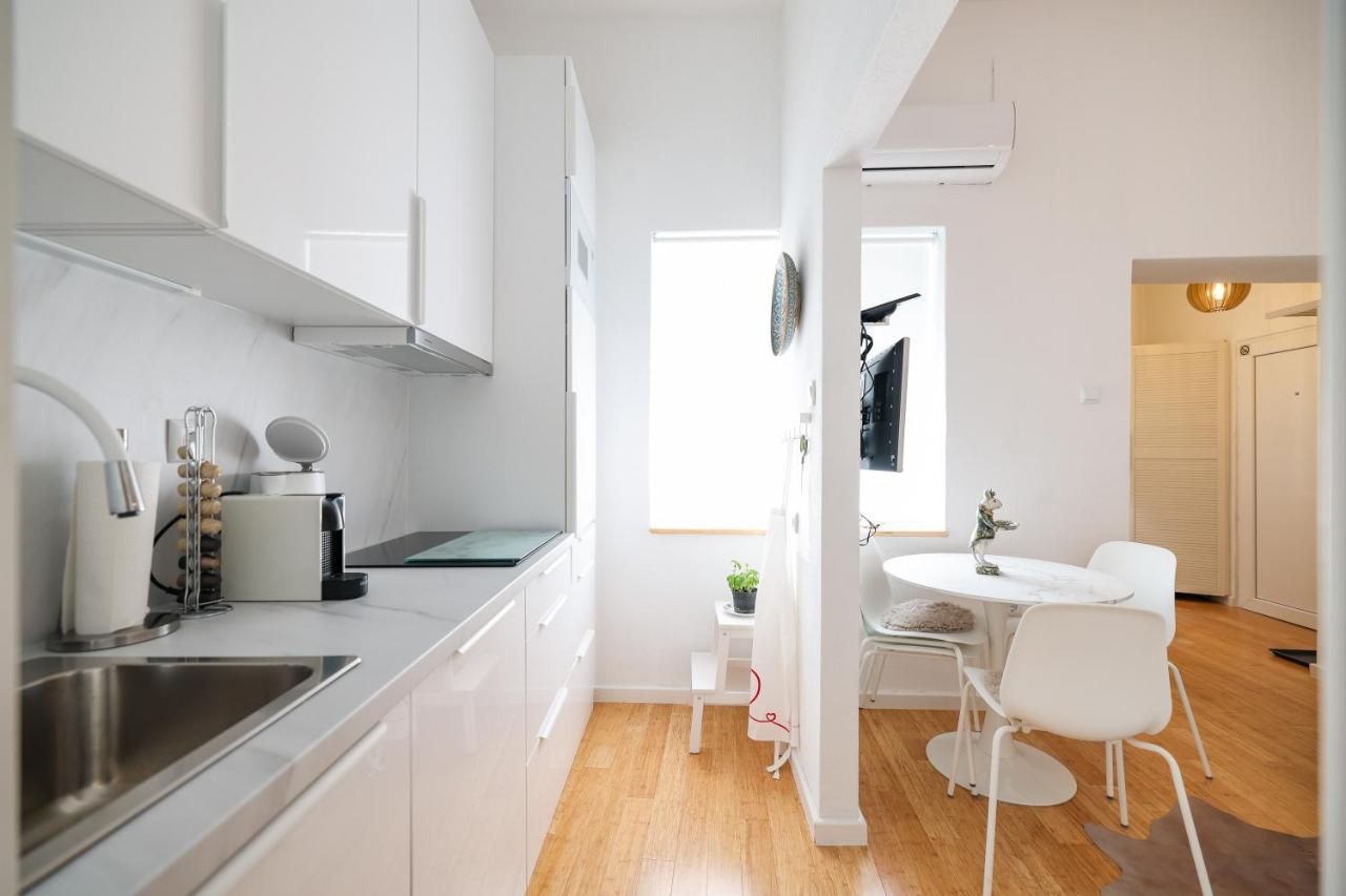 Iadra Apartment In City Center 扎达尔 外观 照片