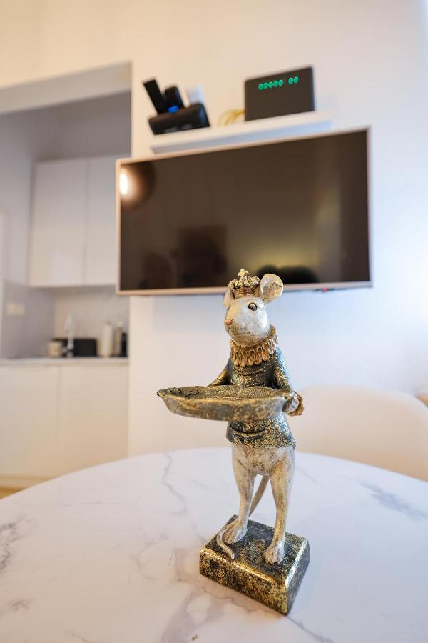 Iadra Apartment In City Center 扎达尔 外观 照片